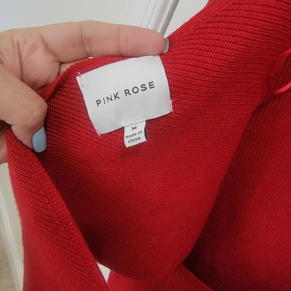 Cross back Sweater - Picture 3 of 3